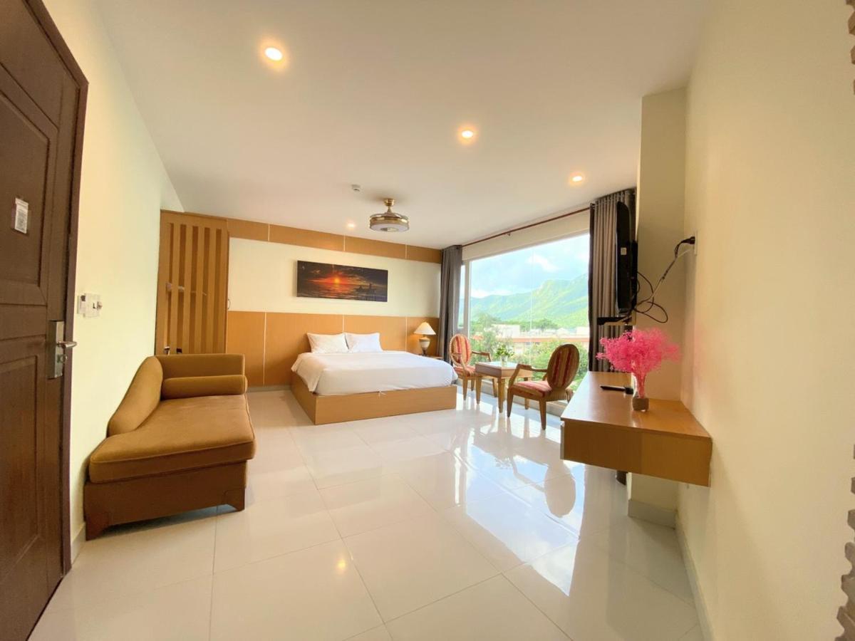 Conson Hotel Chi Khu Co Ong Экстерьер фото