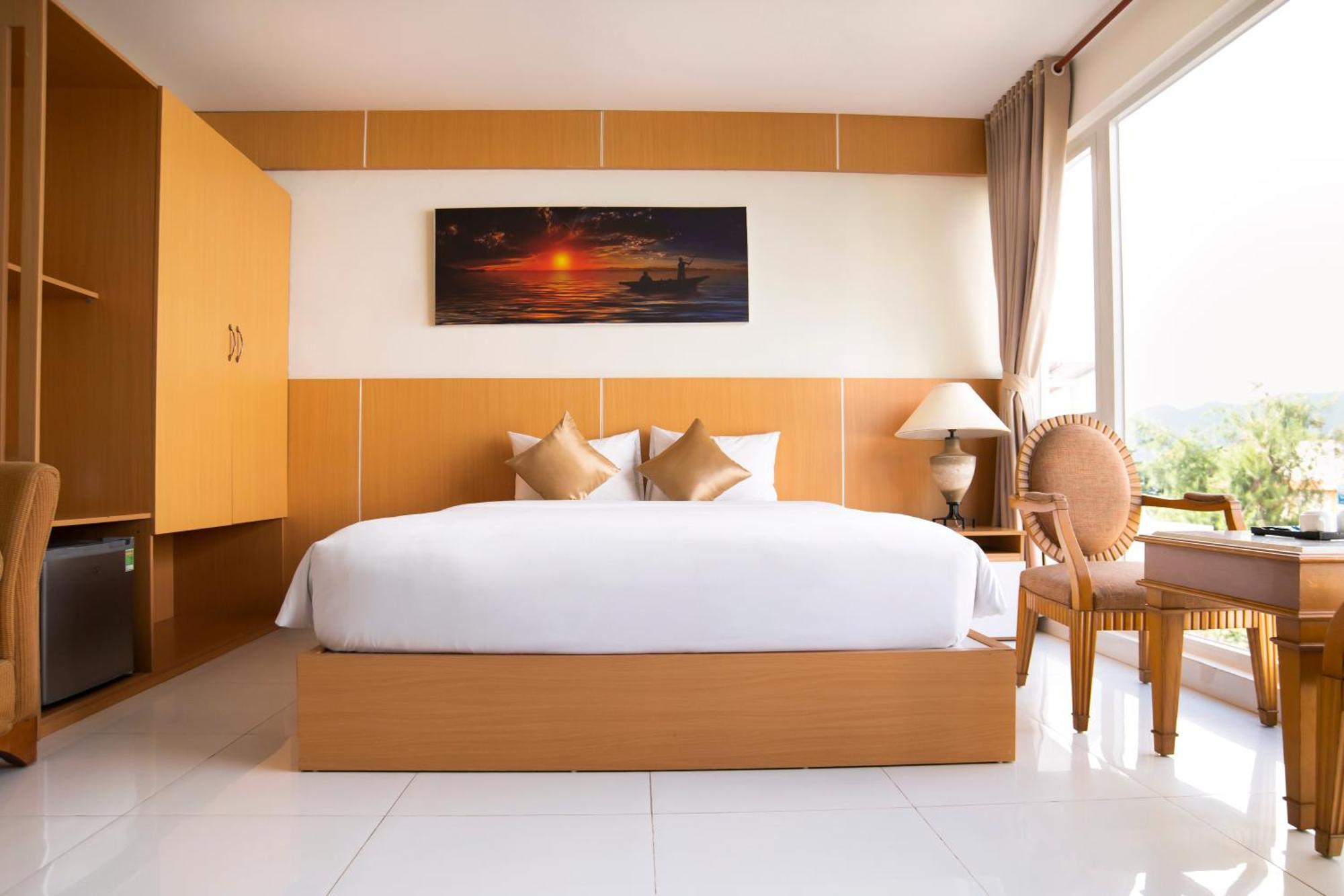 Conson Hotel Chi Khu Co Ong Экстерьер фото