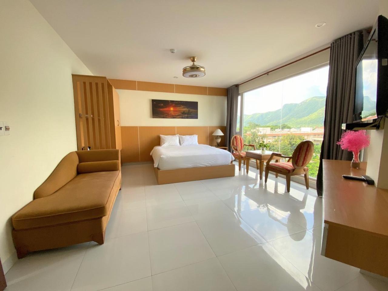 Conson Hotel Chi Khu Co Ong Экстерьер фото