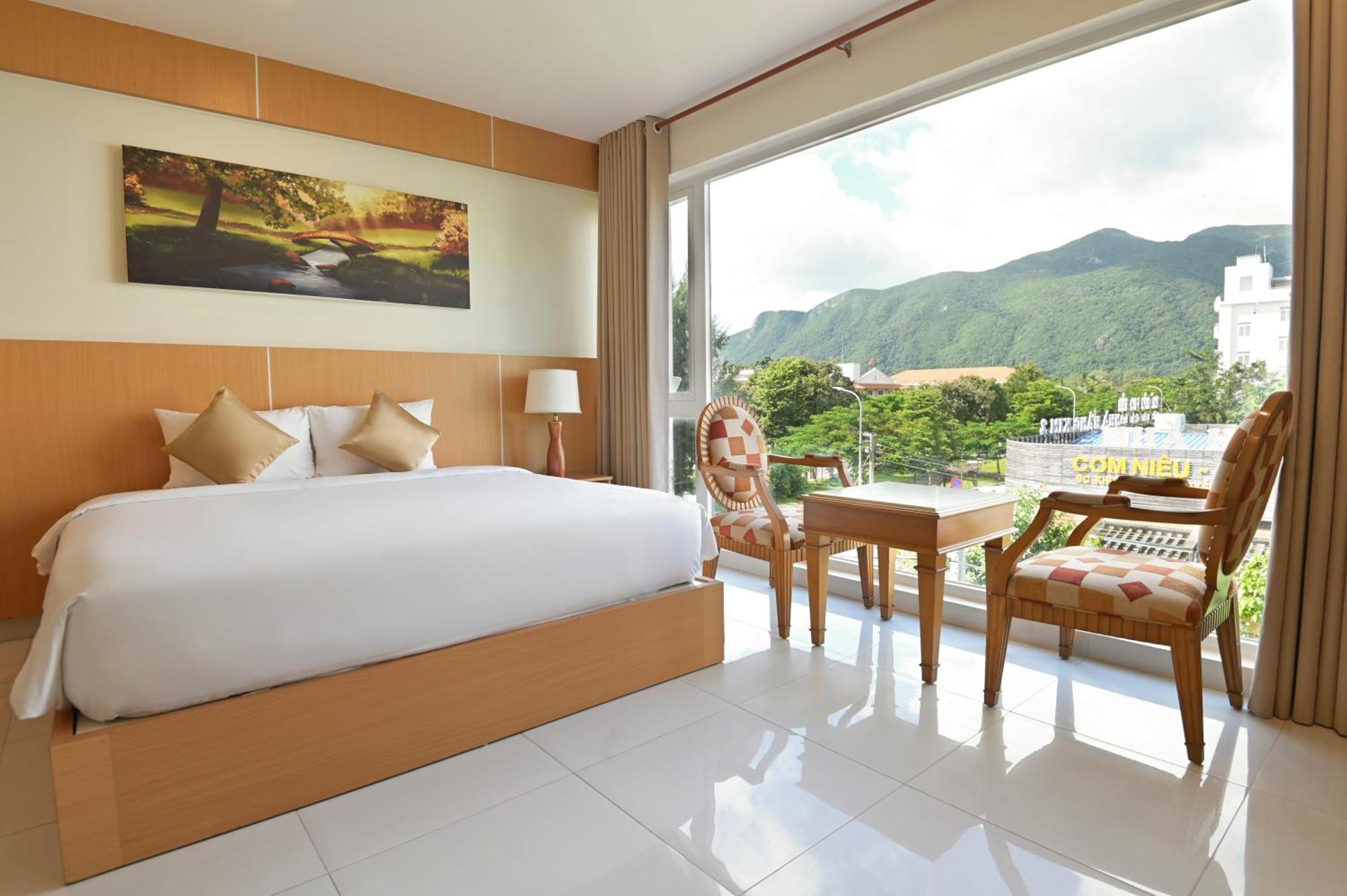 Conson Hotel Chi Khu Co Ong Экстерьер фото