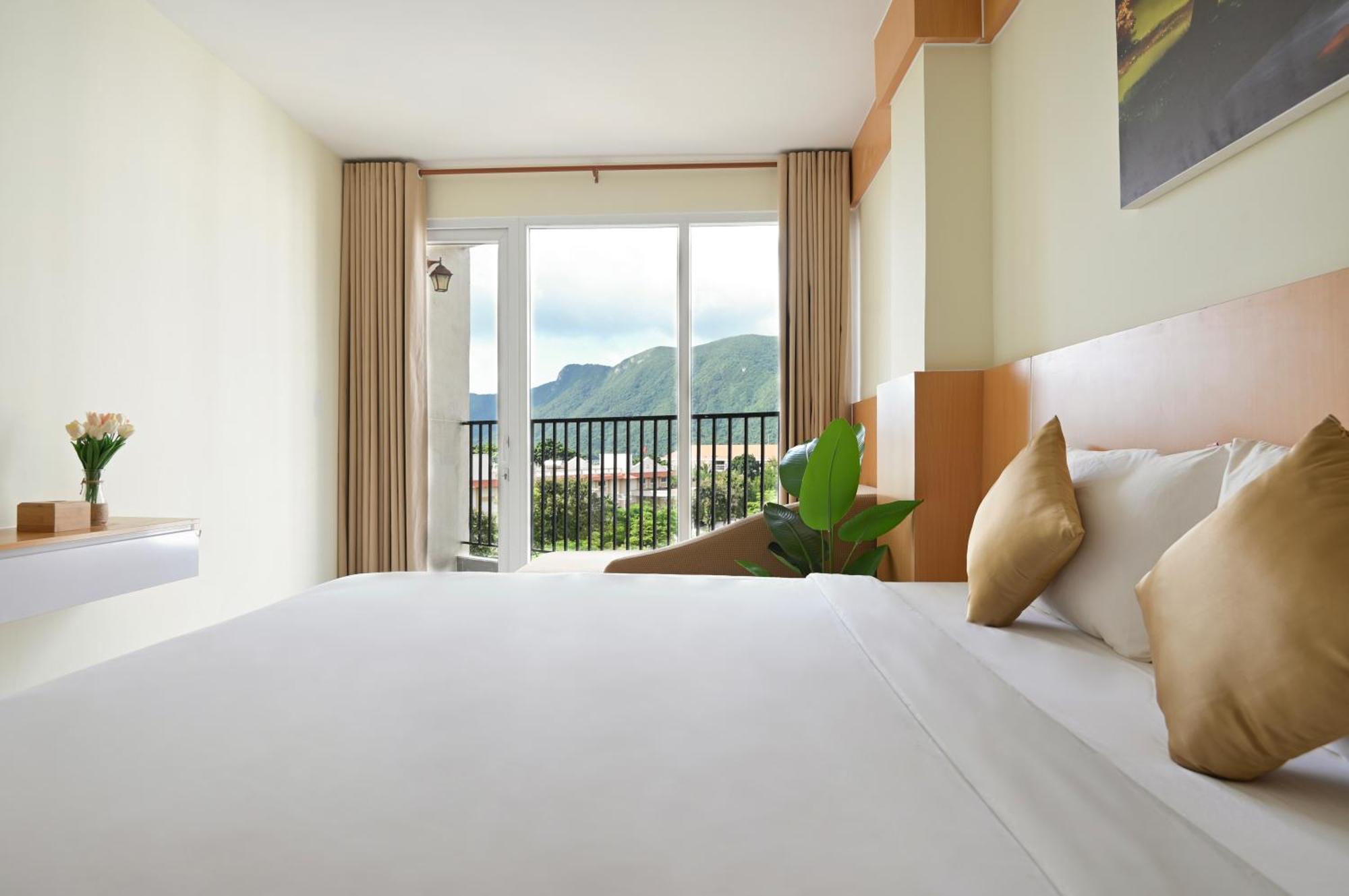 Conson Hotel Chi Khu Co Ong Экстерьер фото